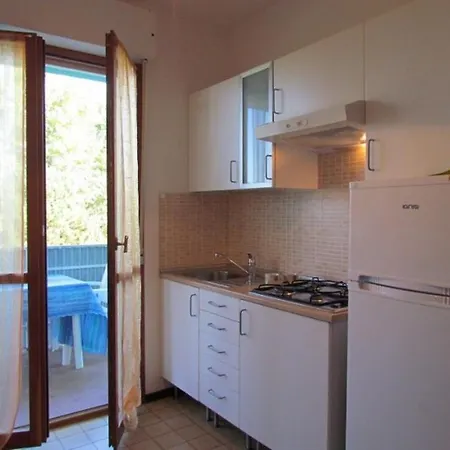 Appartamento Studio For 4 People In With 12 Pools - Tennis - Volleyball - Kids Area Bibione
