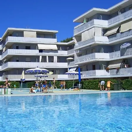 Studio For 4 People In With 12 Pools - Tennis - Volleyball - Kids Area Appartamento