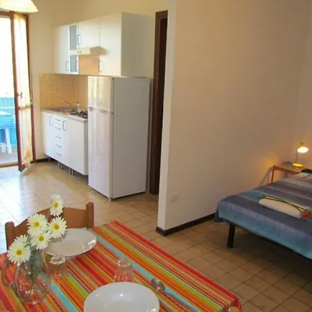 Studio For 4 People In With 12 Pools - Tennis - Volleyball - Kids Area Apartamento Bibione